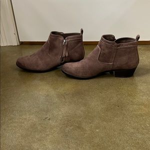 Ankle boots
